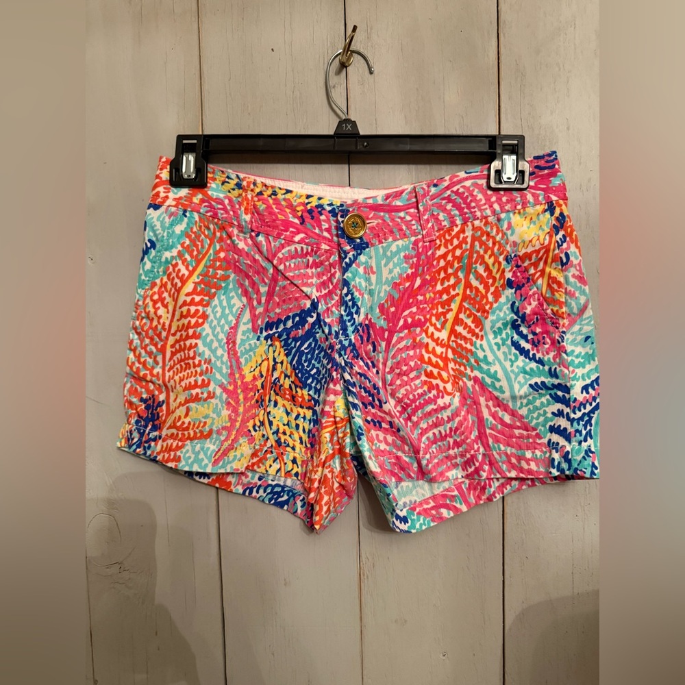 Lilly Pulitzer Callahan Shorts Size 4 Cameo White Electric Feel Tropical